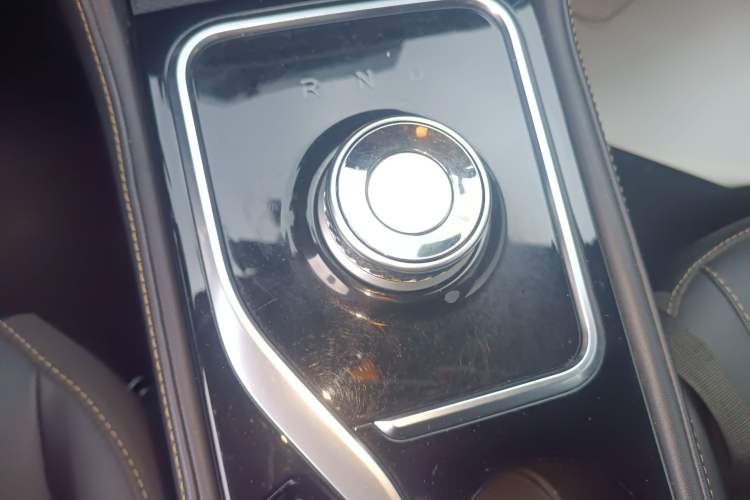 Used SOL E40X 2022 Official Edition