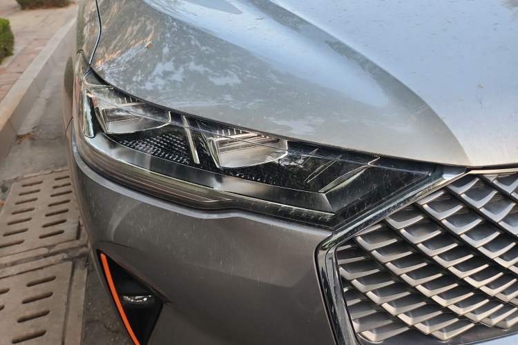 Used Haval H6 2021 3rd Generation 1.5T Automatic Two-Wheel-Drive Supreme Right Front Headlight