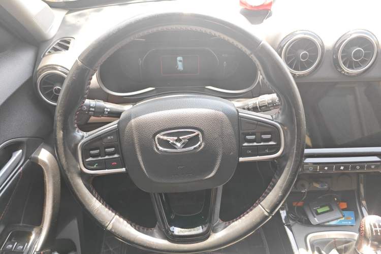 Used Cowin X3 2017 1.6L Manual Enthusiast Edition China V Standard Steering Wheel