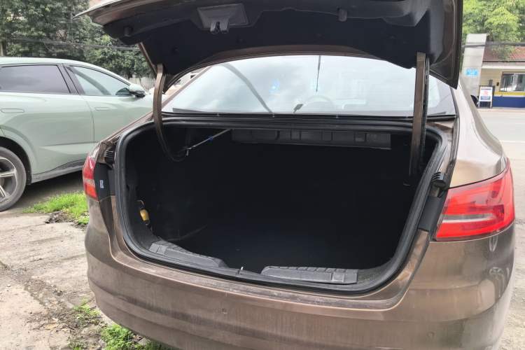 Used Ford Escort 2015 1.5L Manual Comfort Model