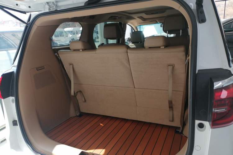 Used Buick GL8 2021 ES Land Cruiser 653T Luxury Edition
