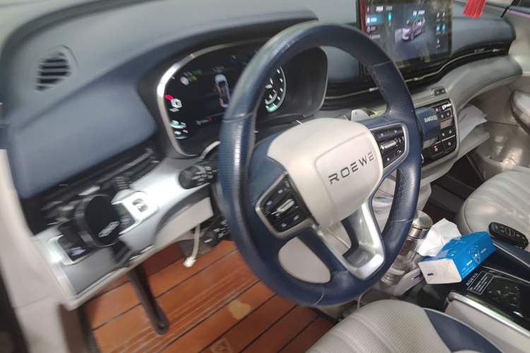 Used Roewe iMAX8 2021 400TGI Supreme Series Prestige Edition
