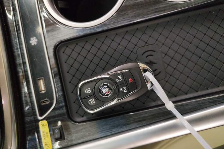 Used Buick GL8 2023 ES Lu Zun Deluxe Model