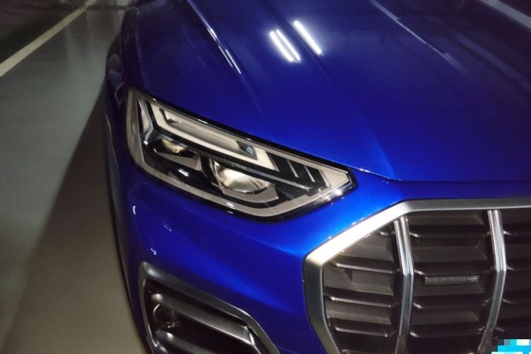 Used Audi Q5L 2022 40T Fashionable and Elegant Model
