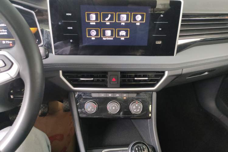 Used Volkswagen Sagitar 2023 200TSI Manual Flyover Edition
