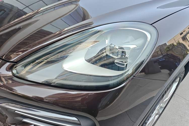 Used Porsche Cayenne 2019 Cayenne 3.0T Left Front Headlight