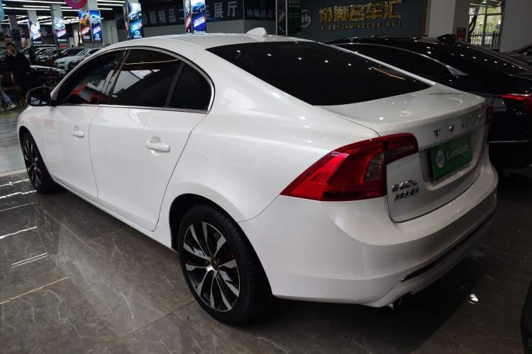 Used Volvo S60 2019 S60L Facelift T5 Intelligent Advanced Edition Rear Left 45 Deg