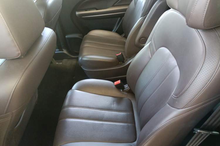 Used GAC Trumpchi M6 2019 270T DCT Luxury Edition (6-seater) China VI Left Rear Seat