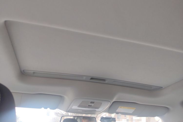 Used Roewe i6 New Energy 2019 PLUS 50T 4G Connected Glory Luxury Edition Headliner