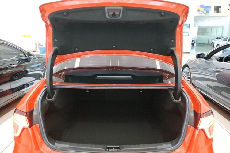 Used Lynk & Co 03 2021 1.5TD DCT JingPlus Trunk