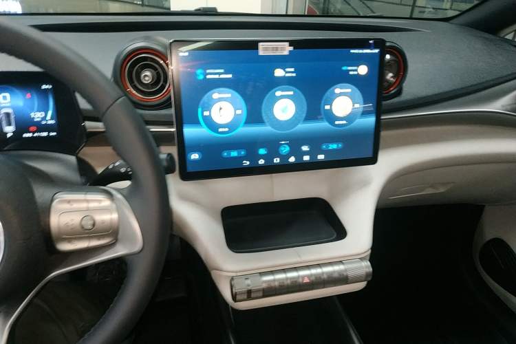 Used BYD Dolphin 2021 405 km Fashion Edition
