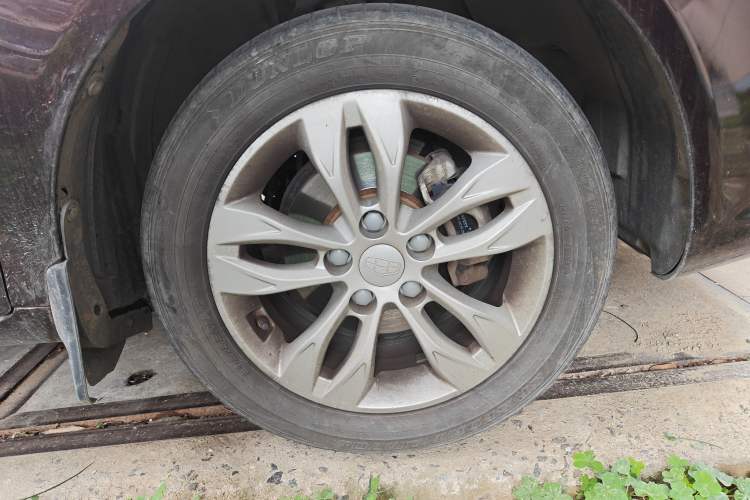 Used Geely Auto Emgrand 2016 Sedan 1.5L Manual Upward Edition