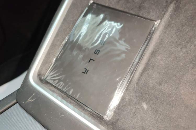 Used Tesla Model Y 2025 Rear-Wheel-Drive Version