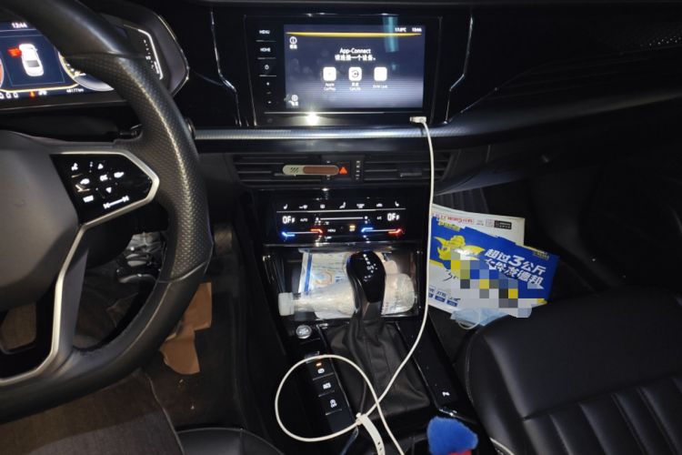 Used Volkswagen Passat 2023 330TSI Starry Elite Edition Audio And AC Panel