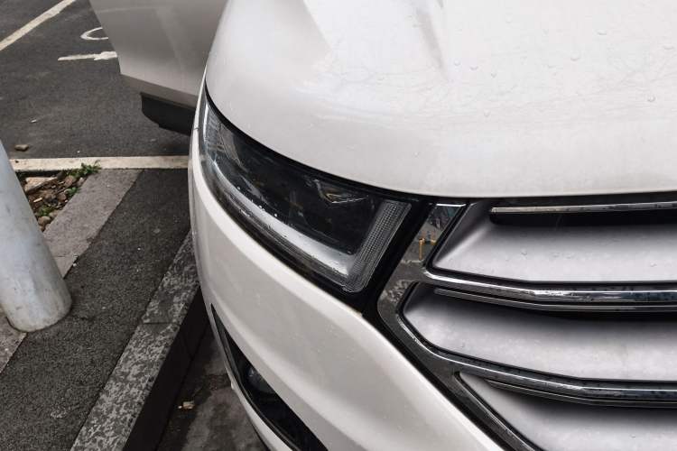 Used Ford Edge 2016 EcoBoost 245 Four-Wheel Drive Titanium 7-Seater