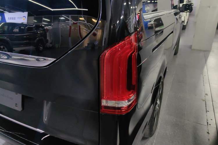 Used Mercedes-Benz V-Class 2020 V 260 Prestige Edition
