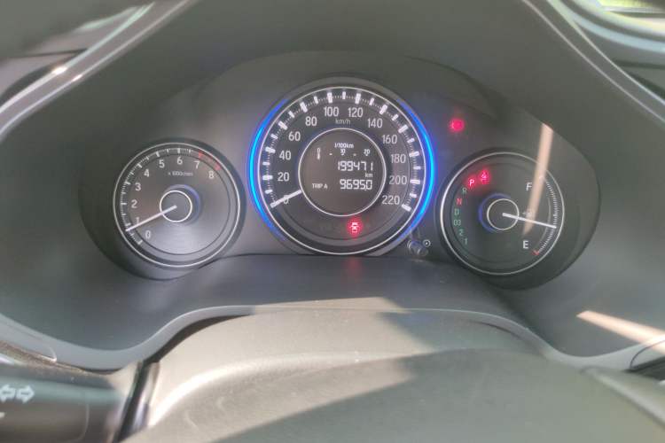 Used Honda Crider 2013 1.8L automatic luxury edition