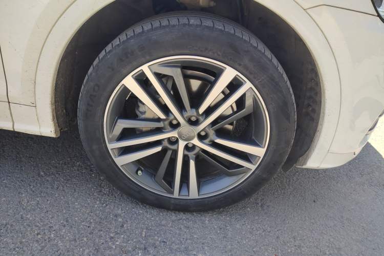 Used Audi Q5L 2020 Updated 40 TFSI Prestige Fashion Edition