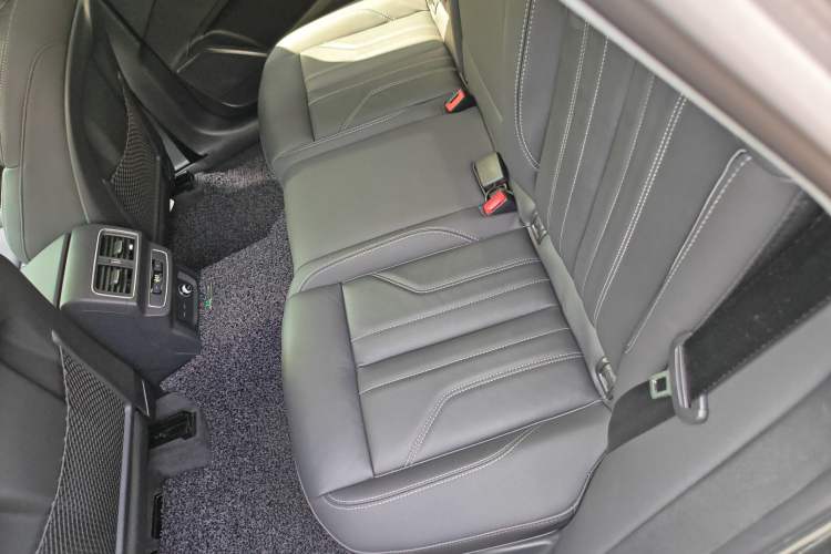 Used Audi Q5L 2022 Updated 40T Luxury Dynamic Edition
