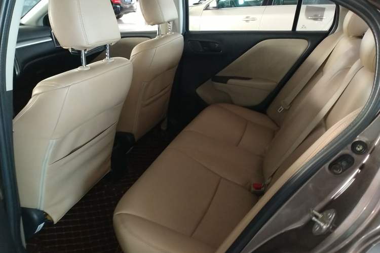 Used Honda Greiz 2016 1.5L CVT Classic Edition