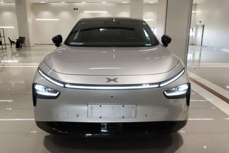 Used XPeng G7 2025 702 Max Front