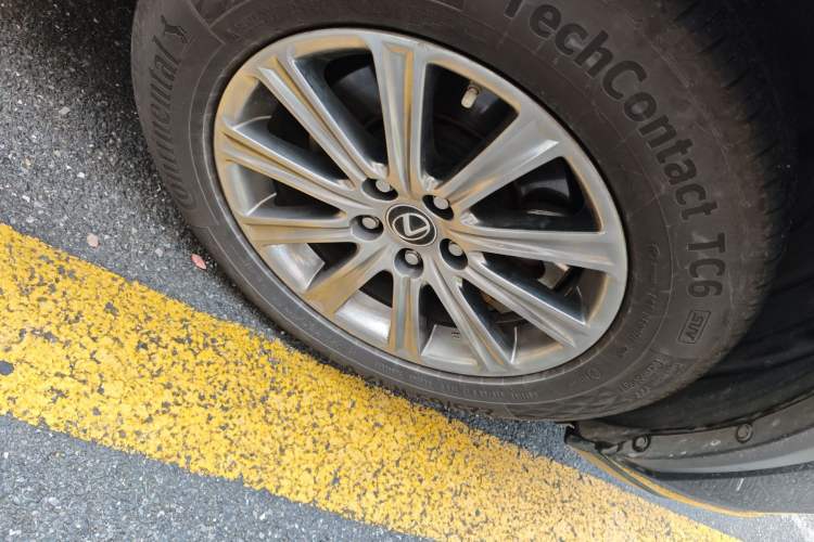 Used Lexus NX 2020 300h Front-Drive FENGSHANG Version China VI Standard
