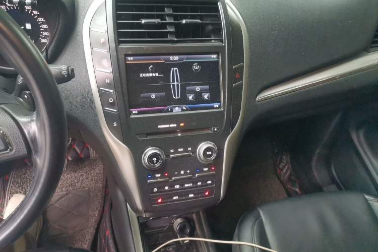 Used Lincoln MKC 2016 2.0T Two-Wheel Drive Deluxe Edition