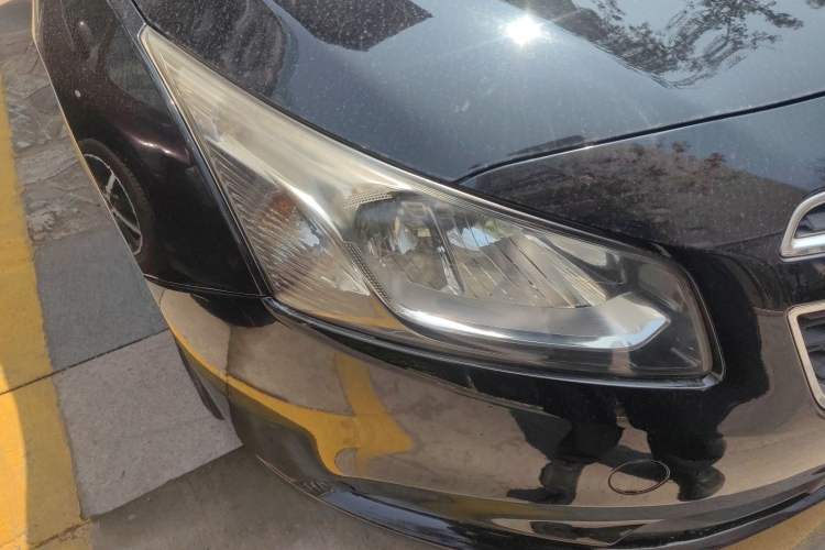 Used Chevrolet Cruze 2015 1.5L Classic SE MT
