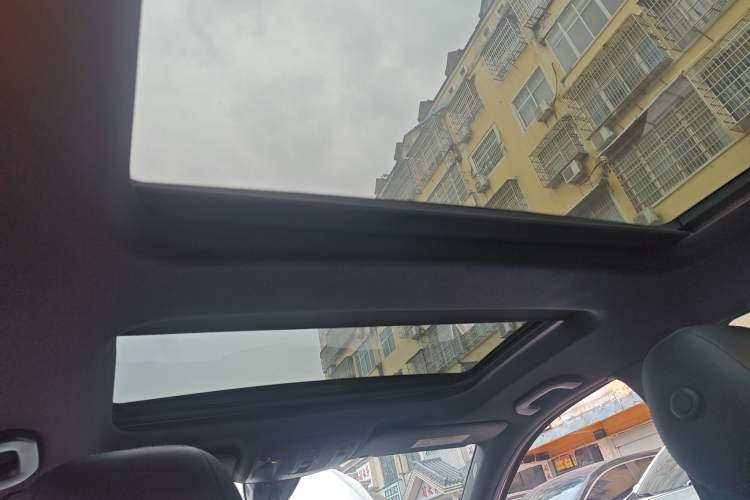 Used Mercedes-Benz B-Class 2019 B 200 Sport Edition Headliner