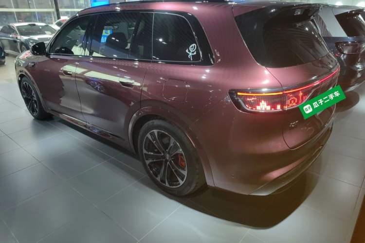 Used Hima AITO M8 2025 Extended-Range Ultra Version 53.4 kWh 5-Seater Edition
