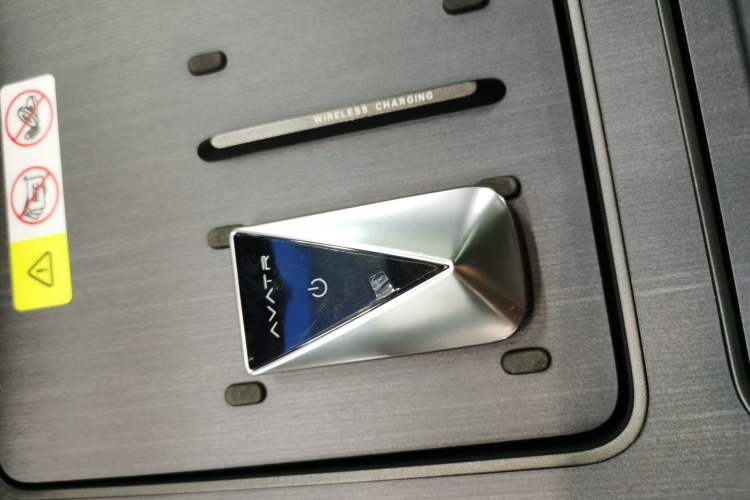 Used Avatr 12 2026 Ultra Pure-Electric All-Wheel-Drive Version Interior 1