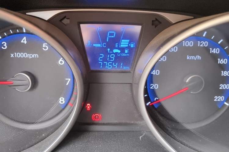 Used Hyundai ix35 2015 2.0L Automatic 2WD Smart Type China IV