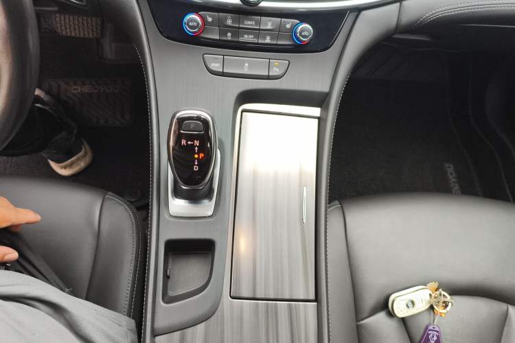 Used Buick LaCrosse 2020 652T Luxury Version
