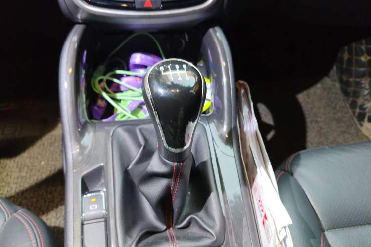 Used Changan CS75 2017 Shangku Edition 1.5T Manual ZhiXiang Model
