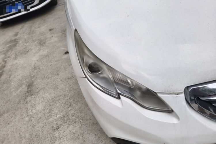 Used Peugeot 2008 2014 1.6L Automatic Trend Edition Right Front Headlight