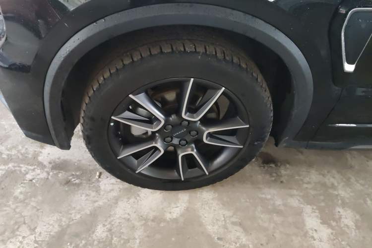 Used Lynk & Co 01 2021 2.0TD Two-Wheel-Drive Pro Trim