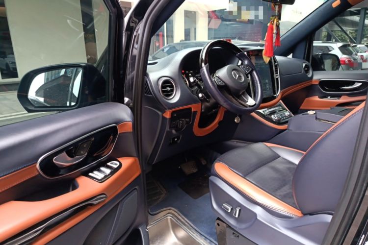 Used Mercedes-Benz Vito 2018 2.0T Business Version China V Emission Standard Driver Seat