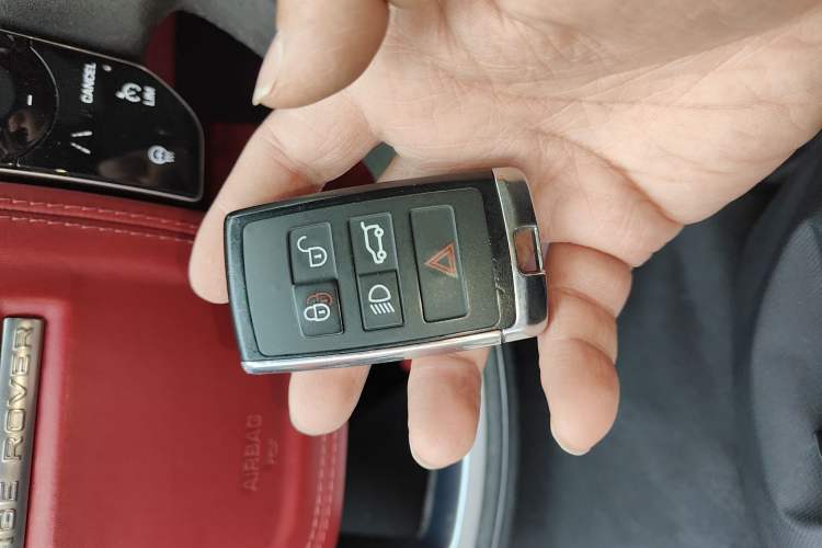 Used Land Rover Range Rover Sport 2021 3.0 L6 HST