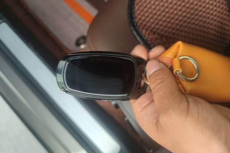 Used Volvo S60 New Energy 2021 T8 E-Drive Hybrid Four-Wheel Drive Smart Luxury Edition