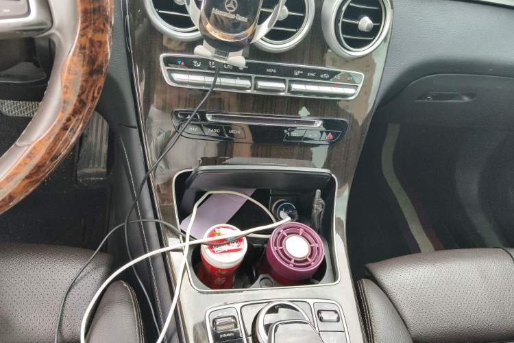 Used Mercedes-Benz GLC 2017 GLC 260 4MATIC Luxury Model Audio And AC Panel