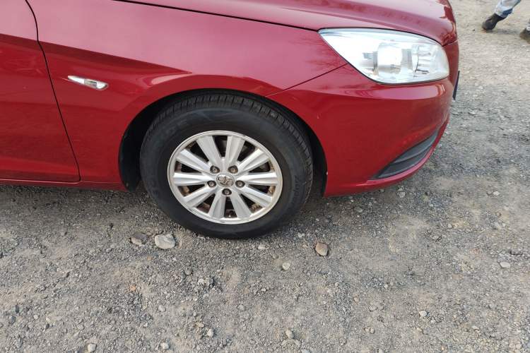 Used BAIC Senova D50 2014 1.5L manual standard version