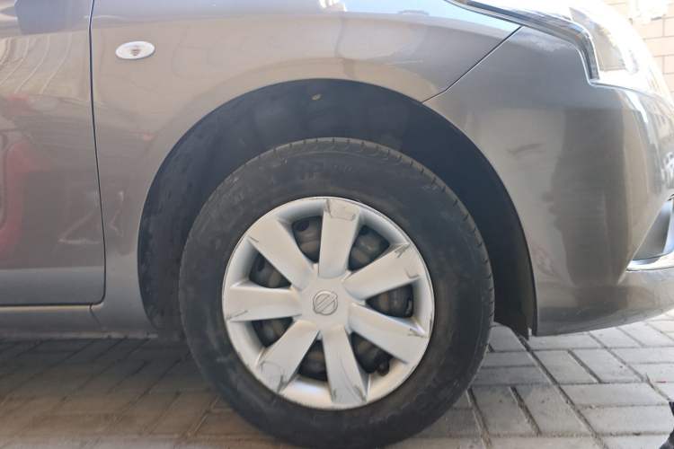 Used Nissan Sunny 2015 1.5XE Manual Elite Edition