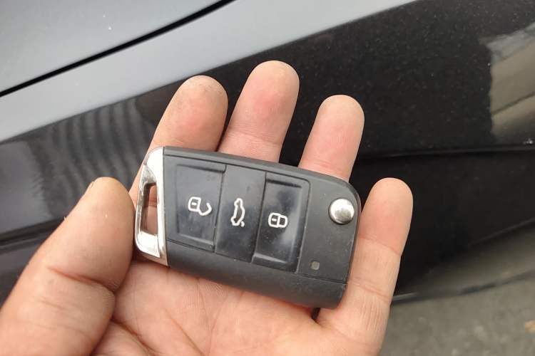 Used Volkswagen Tayron 2019 330TSI Four-Wheel Drive Luxury Version China V Standard Vehicle Key