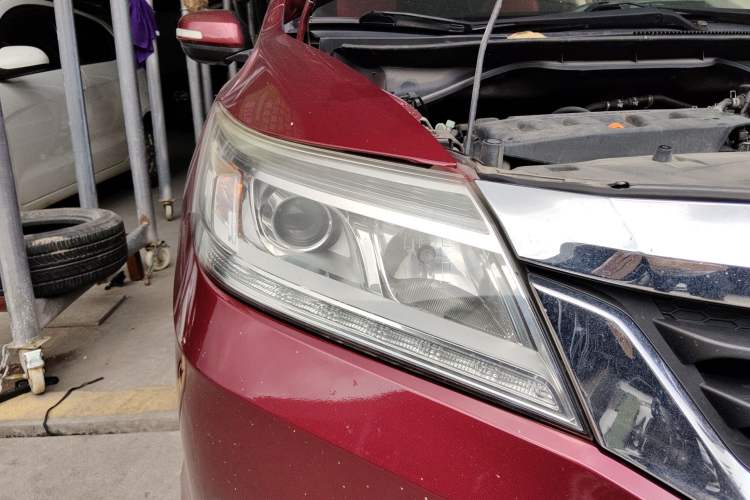 Used Honda Crider 2013 1.8L manual Comfort version Right Front Headlight