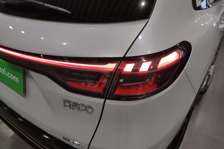 Used Honda HR-V 2023 2.0L eHEV Dynamic Edition
