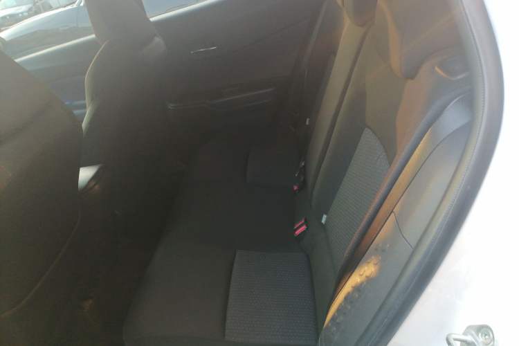 Used Toyota IZOA 2020 2.0L Enjoy Edition