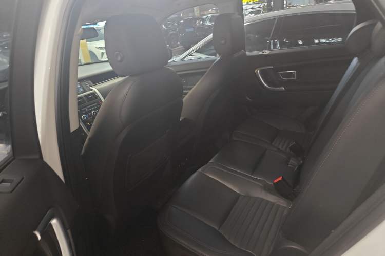 Used Land Rover Discovery Sport 2016 2.0T HSE Left Rear Seat