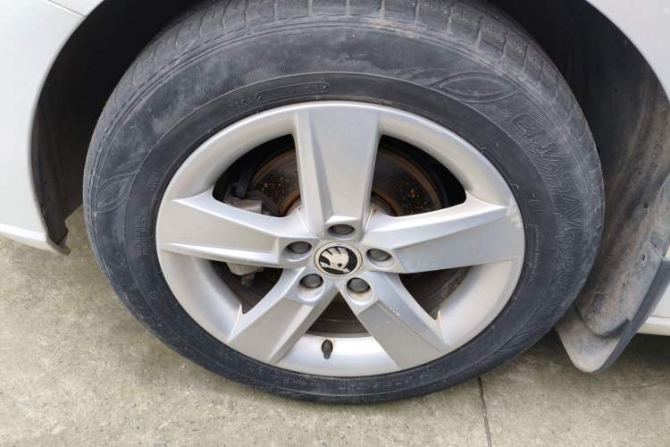 Used Skoda Fabia 2017 1.4L Automatic Car Enjoy Edition
