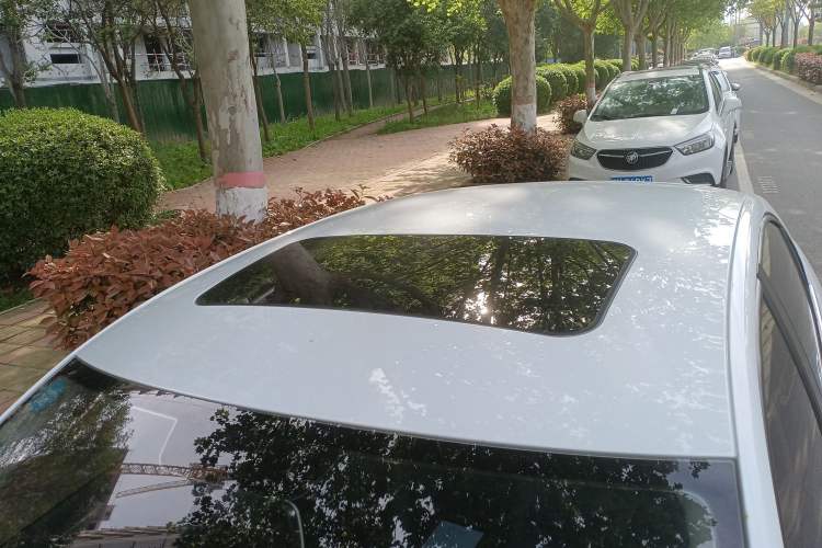 Used Jetta VA3 2019 1.5L Automatic Enjoyment Edition Roof