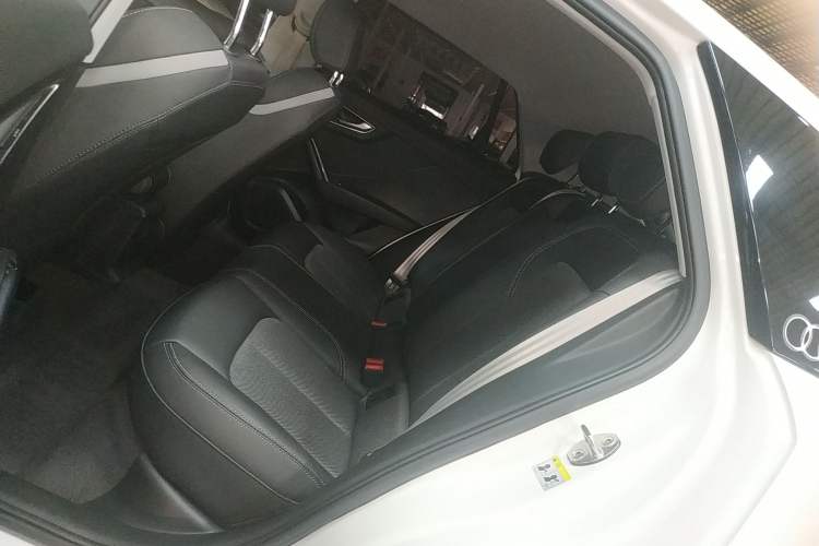 Used Audi Q2L 2021 35 TFSI Fashion Dynamic Model
